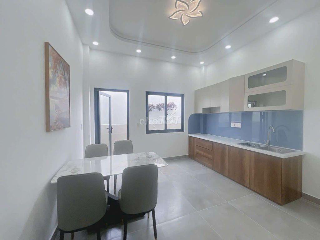 🏠 Nhà mới cạnh chợ Hiệp Bình – hẻm xe hơi, 60m², 4PN, 5WC, 5,5 tỷ TL!!