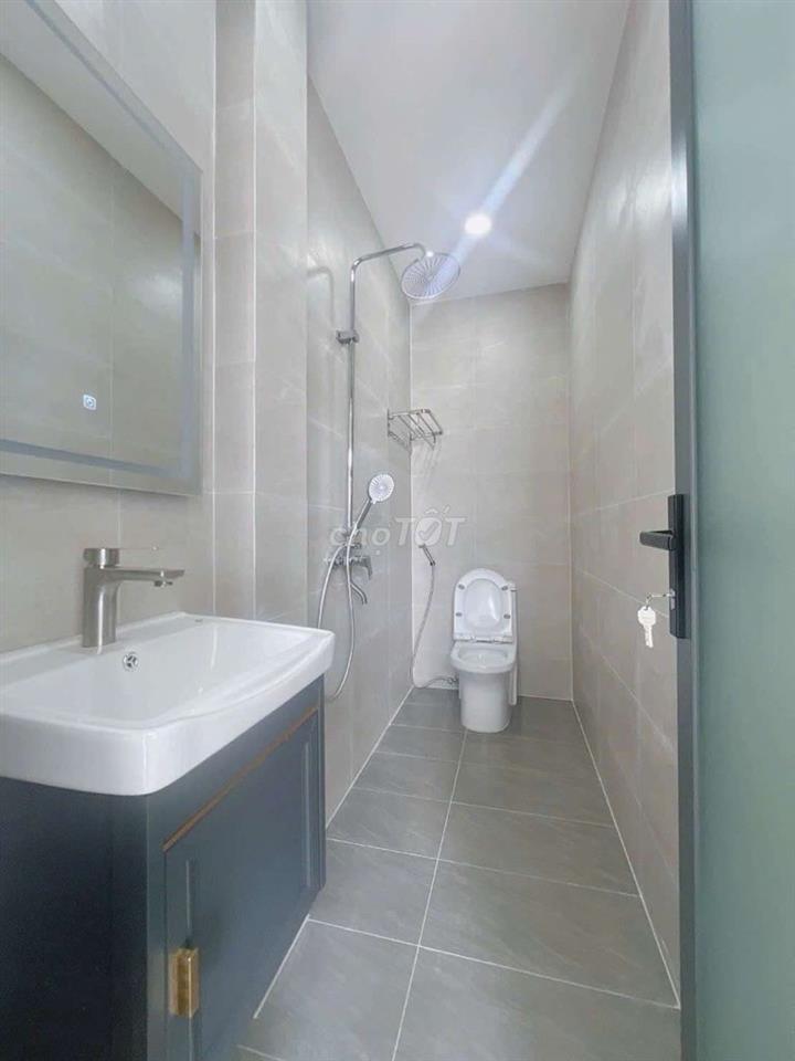 🏠 Nhà mới cạnh chợ Hiệp Bình – hẻm xe hơi, 60m², 4PN, 5WC, 5,5 tỷ TL!!