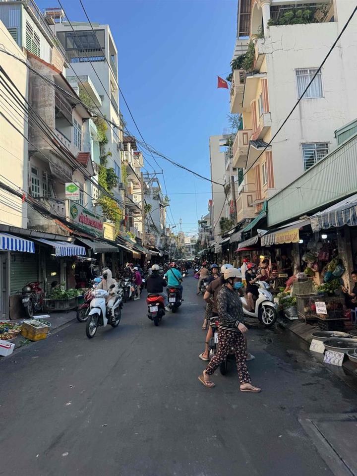 chủ ngộp bán gấp nhà mt chợ Đo Đạc