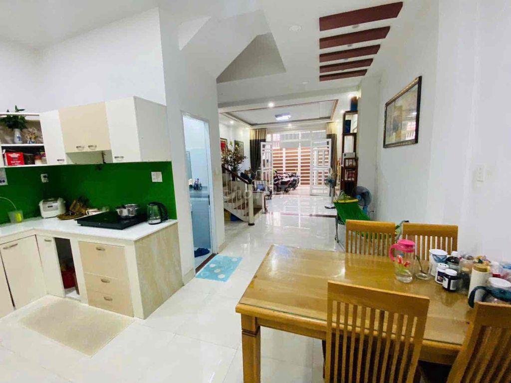 BÁN NHÀ ĐẸP , Đ 339 p, Phước Long , Hồ Chí Minh