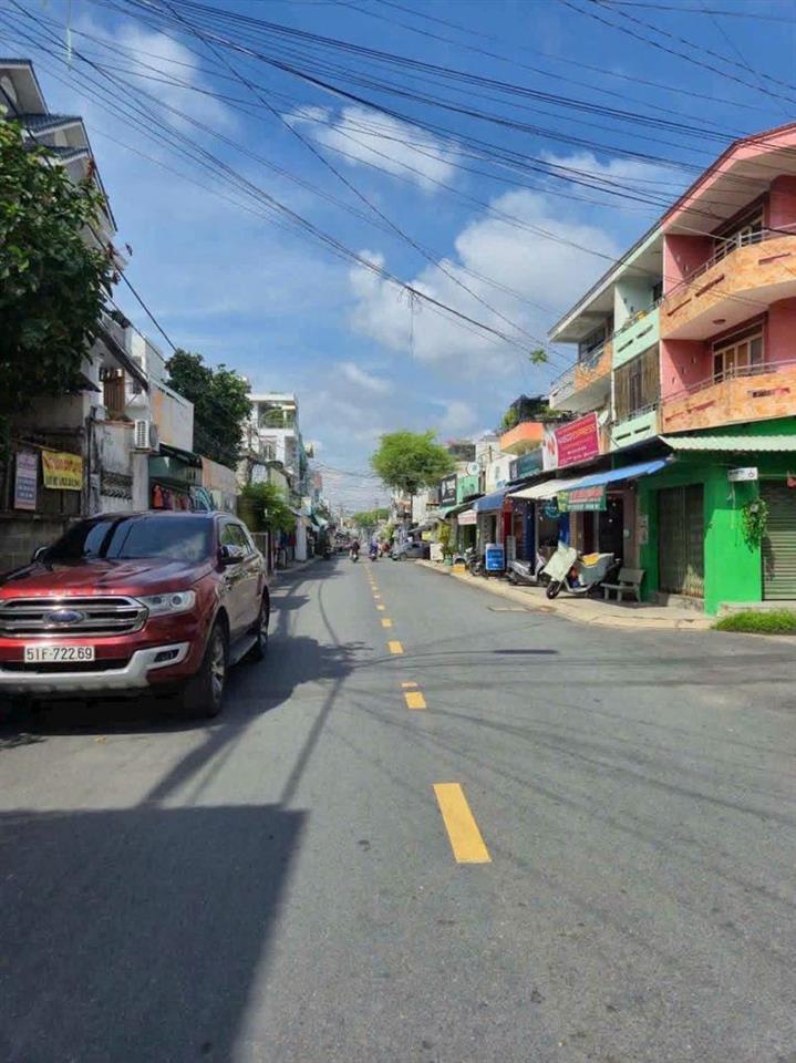 Lô đất đẹp mặt tiền đường nhánh Lê Lợi khu Kiến Thiết ngay  CoopMart