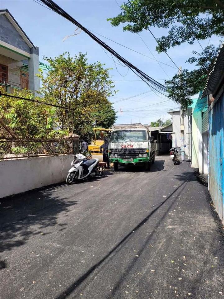 Nhà Ngang 7m Lê Văn Việt HXH