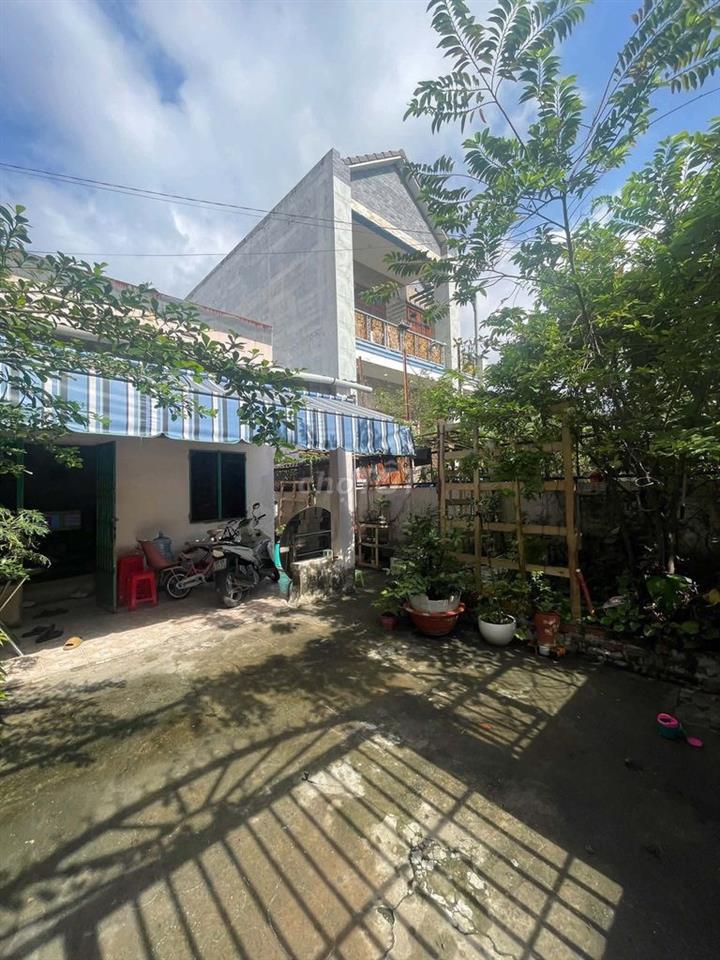Nhà Ngang 7m Lê Văn Việt HXH