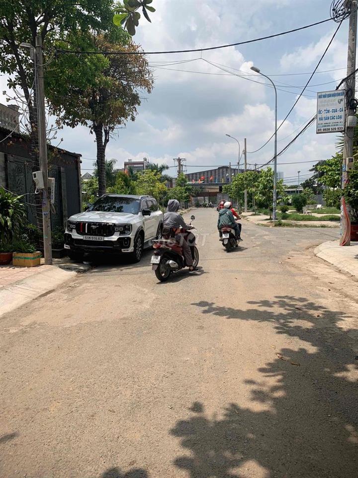 HÀNG HIẾM NGÔ CHÍ QUỐC – CHỈ 4,45 TỶ  📍 Nhà đẹp đường Ngô Chí Quốc, Ta