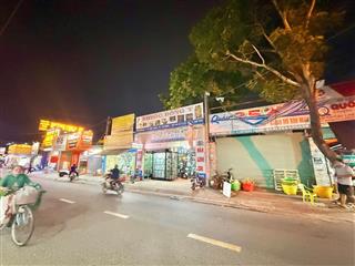 Bán đất tặng nhà
