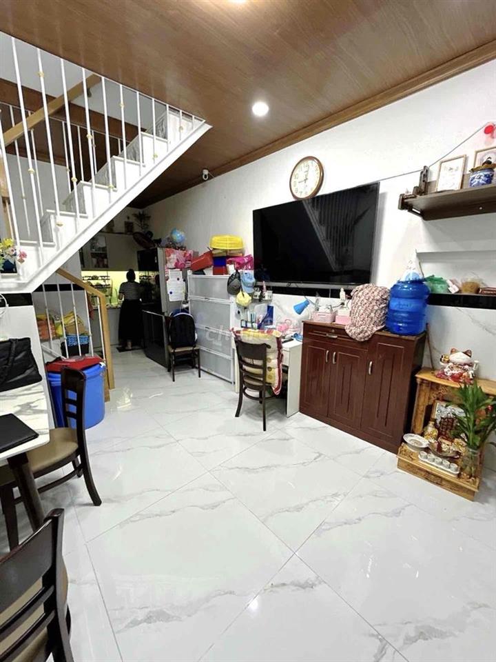 Nhà Hiệp Bình Chánh giá 2.95 tỷ, diện tích sử dụng 46m² – tặng full nộ