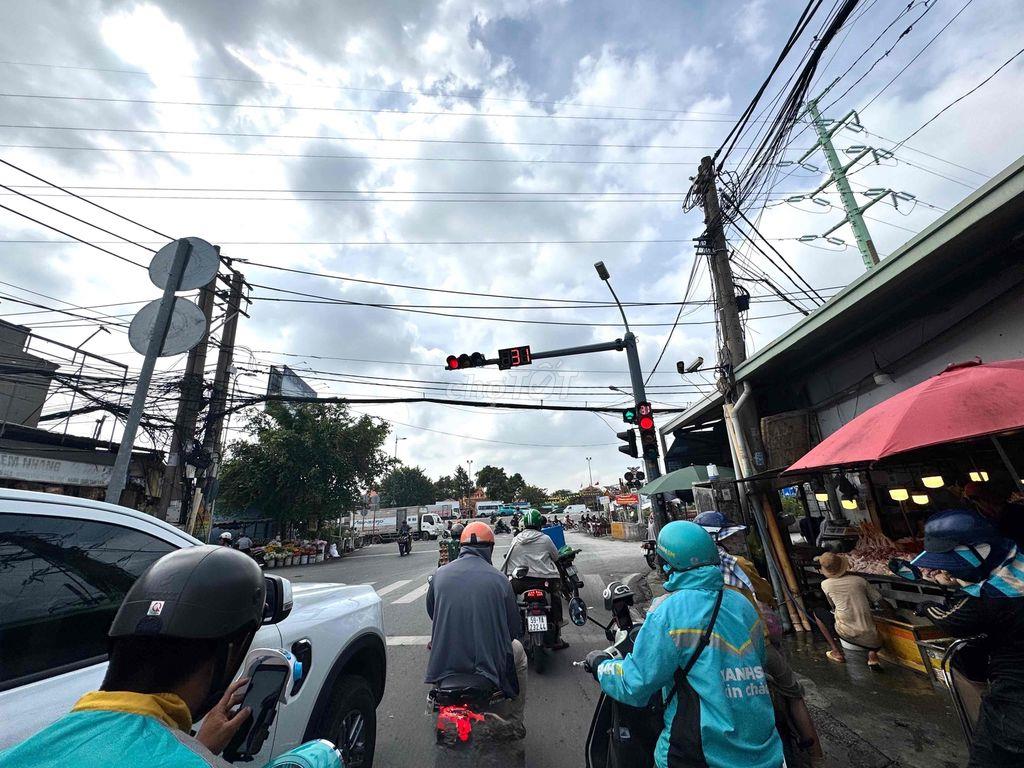 TÌM NHÀ HIỆP BÌNH CHÁNH GIÁ 4 TỶ NHỈNH, GẦN CHỢ HIỆP BÌNH, VẠN PHÚC CI