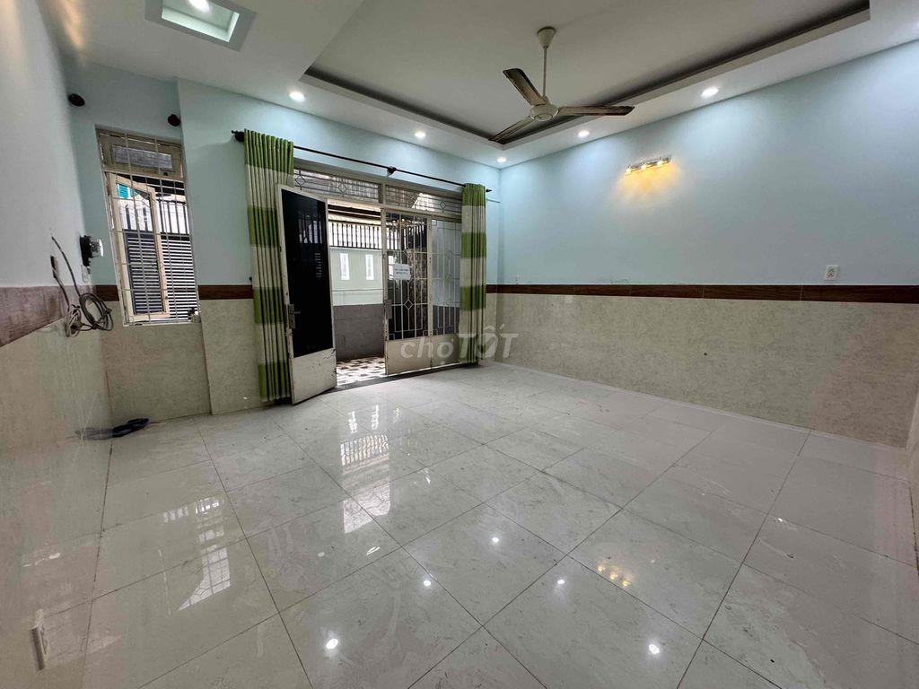 CHỦ ĐỊNH CƯ MỸ, BÁN GẤP NHÀ BÌNH TRIỆU 98M² SÁT ĐẠI HỌC LUẬT CÓ 6 PN