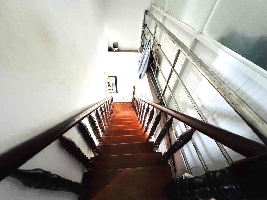 NHÀ SỔ HỒNG RIÊNG PHƯỜNG HIỆP BÌNH SÁT QL13 CŨ – GẦN VẠN PHÚC CITY GIÁ
