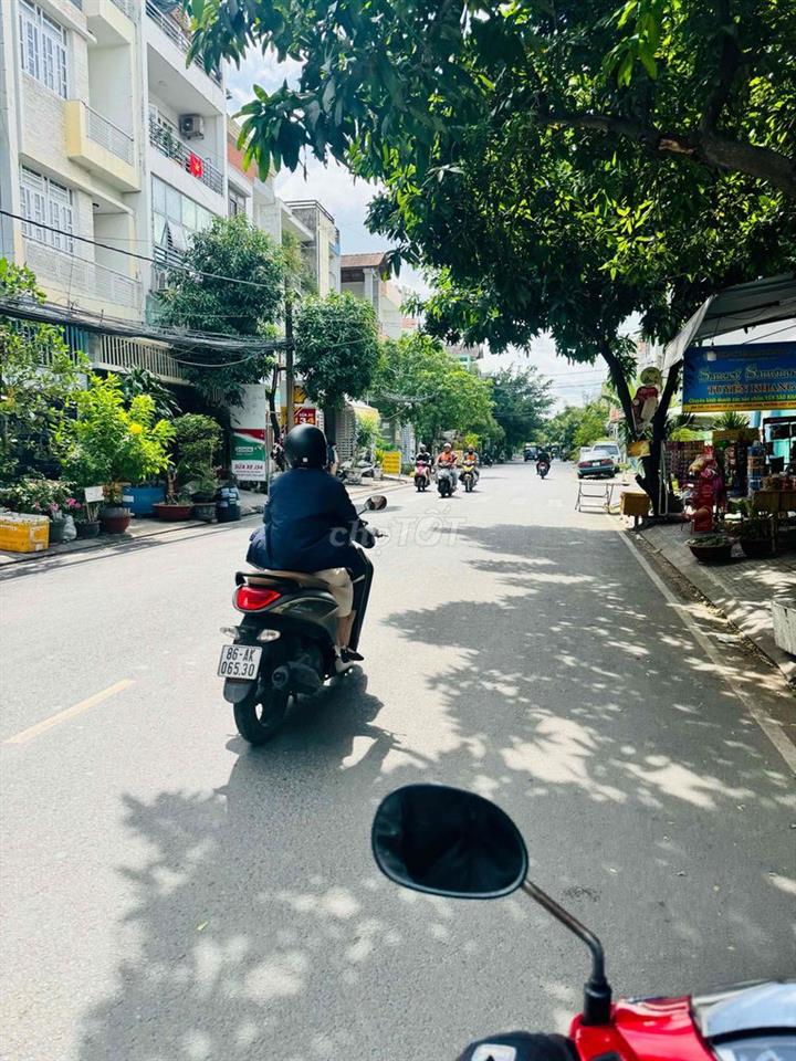 CHỦ KẸT TIỀN BÁN GẤP NHÀ KDC HỒNG LONG, HIỆP BÌNH, 50M2, 4.2 TỶ