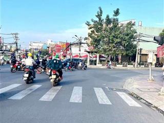 bán gấp nhà 3 tầng ngay phố ẩm thực mang thiện