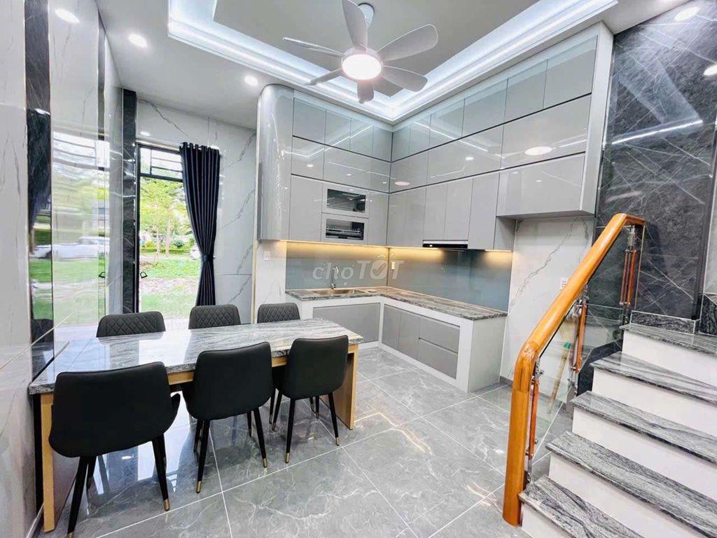 🔥 HIẾM CÓ KHÓ TÌM, NHÀ 4 TẦNG FULL NỘI THẤT, 60M2, CHỈ NHỈNH NHẸ 5₫.