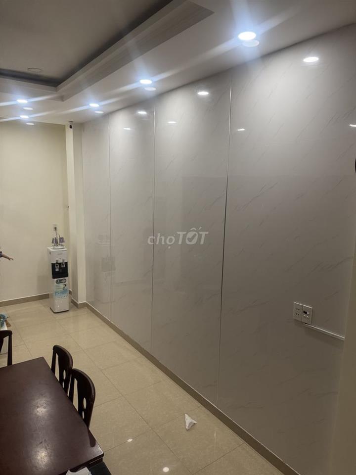 bán nhà cách quốc lộ 13 chỉ 100m, thủ đức cũ