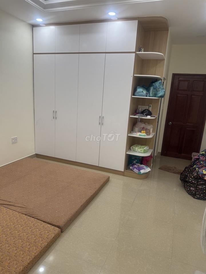 bán nhà cách quốc lộ 13 chỉ 100m, thủ đức cũ