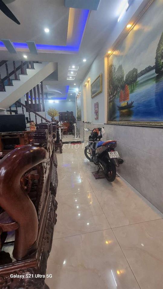 bán nhà mặt tiền 