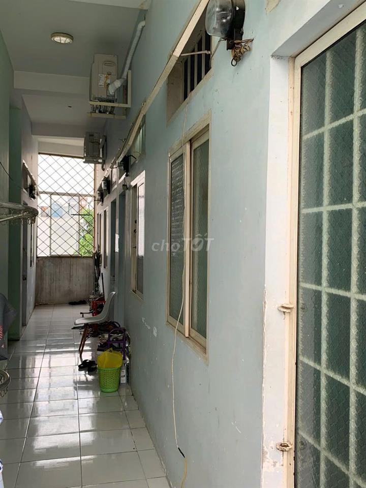 Nhà ở kết hợp cho thuê