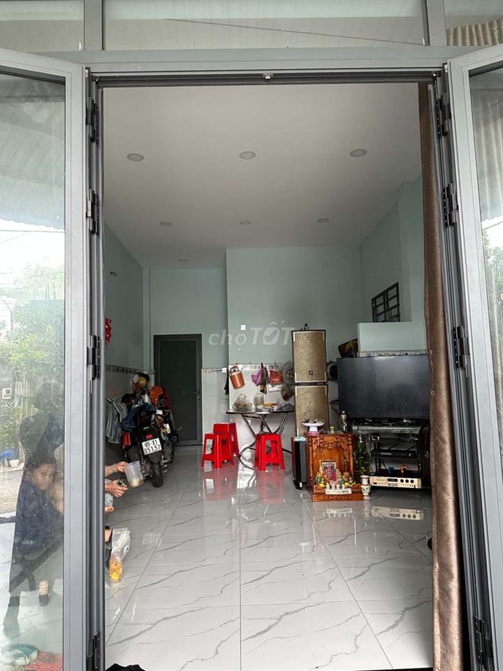 Chính chủ bán nhà hẻm 18 Ngô Chí Quốc.