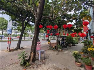 cần bán nhà chính chủ mặt tiền song hành xlhn q9