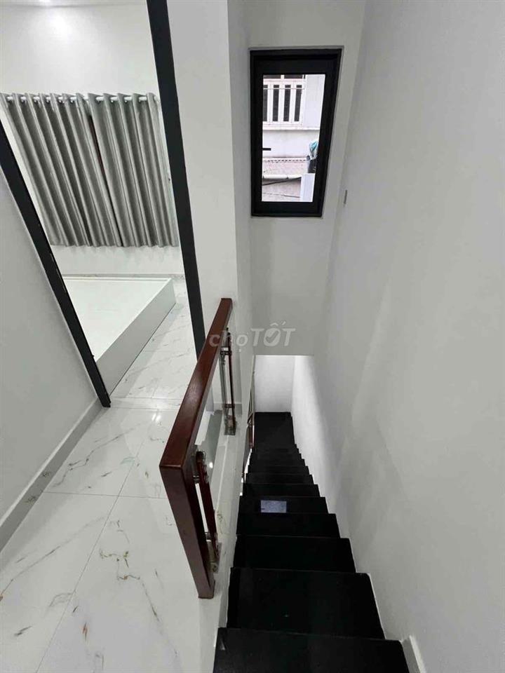 Nhà 2 tầng Trương Văn Thành Thủ Đức, 35m2, 2PN, hẻm ô tô thông