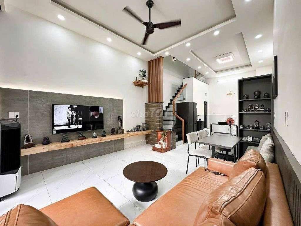 BÁN NHÀ LÊ VĂN VIỆT GẦN VINCOM LÊ VĂN VIỆT