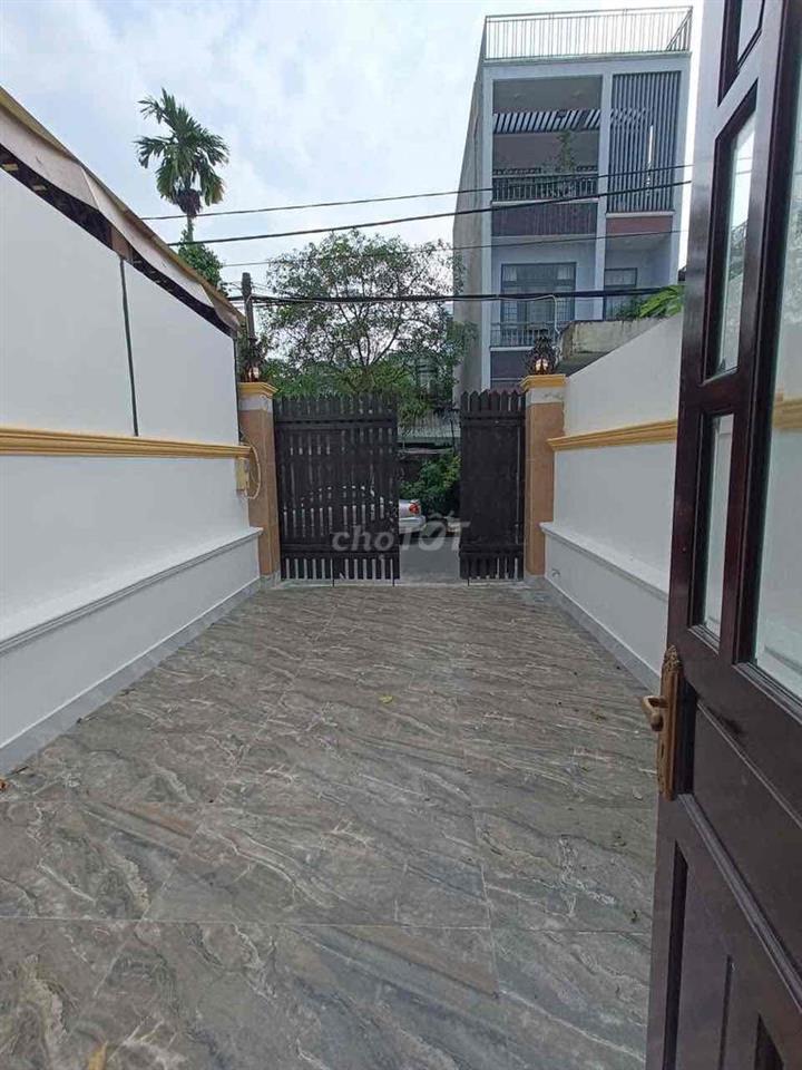 Đỗ Xuân Hợp - Nhà đẹp ngay chợ 90m - Giá 9,8 tỷ - 3 tầng 6PN + 5WC - Ô