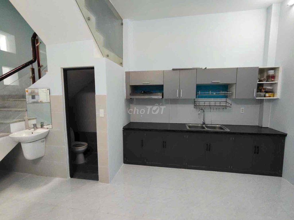 NHÀ MỚI TOANG NGAY 606 QL 13 HBP(KDC HỒNG LONG)-ĐỐI DIỆN VẠN PHÚC CITI