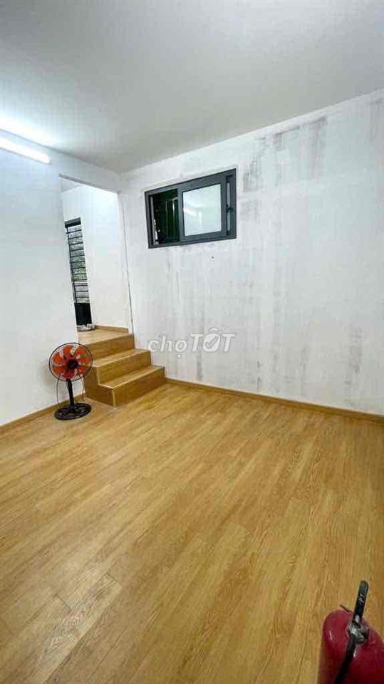 nhà cho thuê Linh Tây gần dh ngân hàng đường nhánh kha vạn cân Thủ đưc