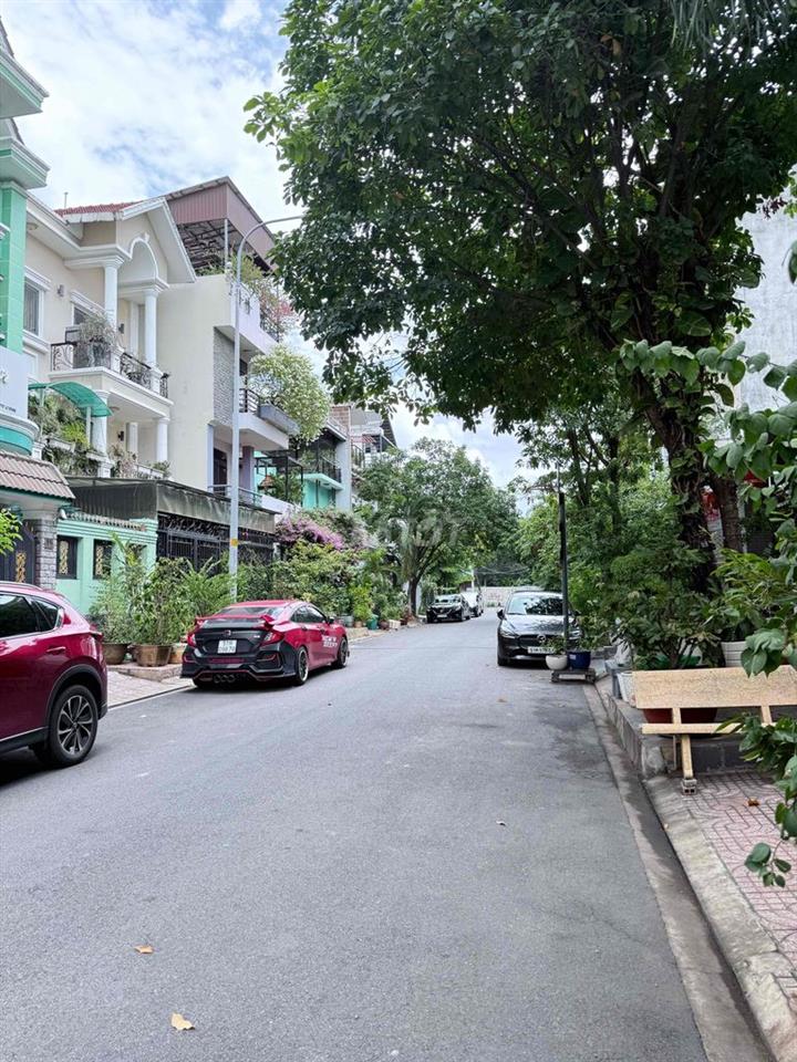 Cho thuê Biệt Thự khu Bên sông khu Điện Ảnh phường Hiệp Bình Chánh
