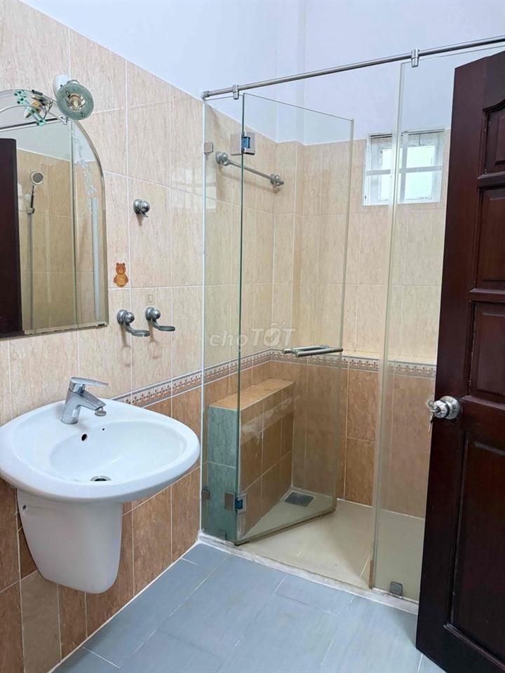Cho thuê Biệt Thự bên sông đường thông, Gần Gigamaill P HiệpBinhf Cháh