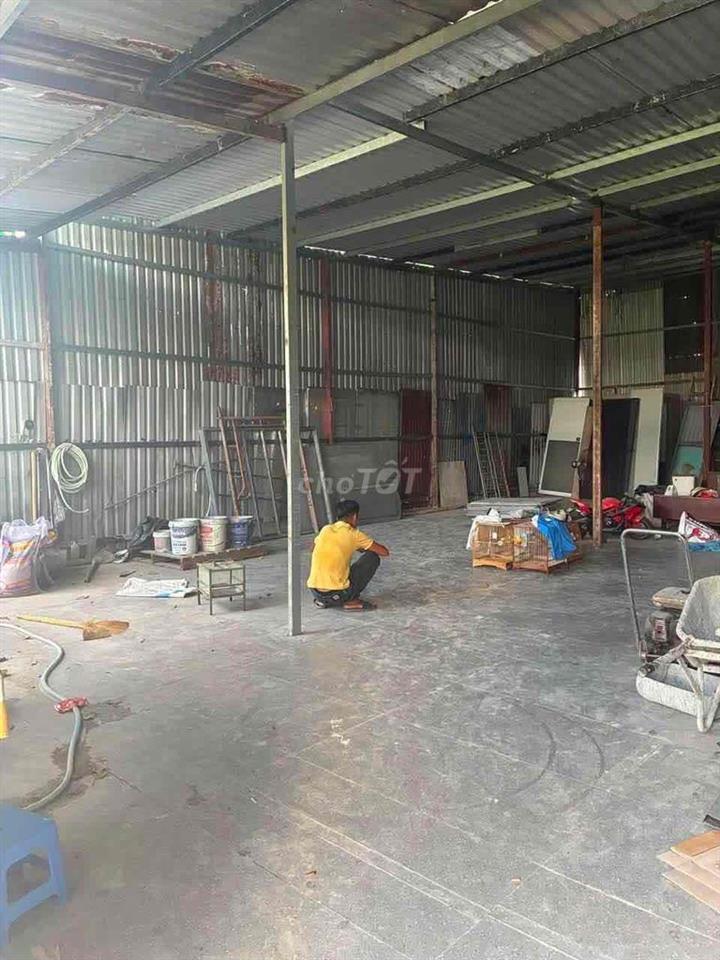 Cho thuê kho trống 120m2 hẻm 3m Đường số 4 giáp Khu DC sông Đà