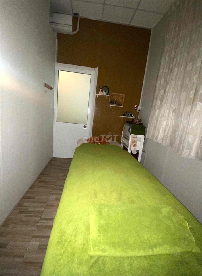 Cần sang lại đồ nghề mặt bằng làm gội đầu trị liệu ngay Cc LaVita đuon