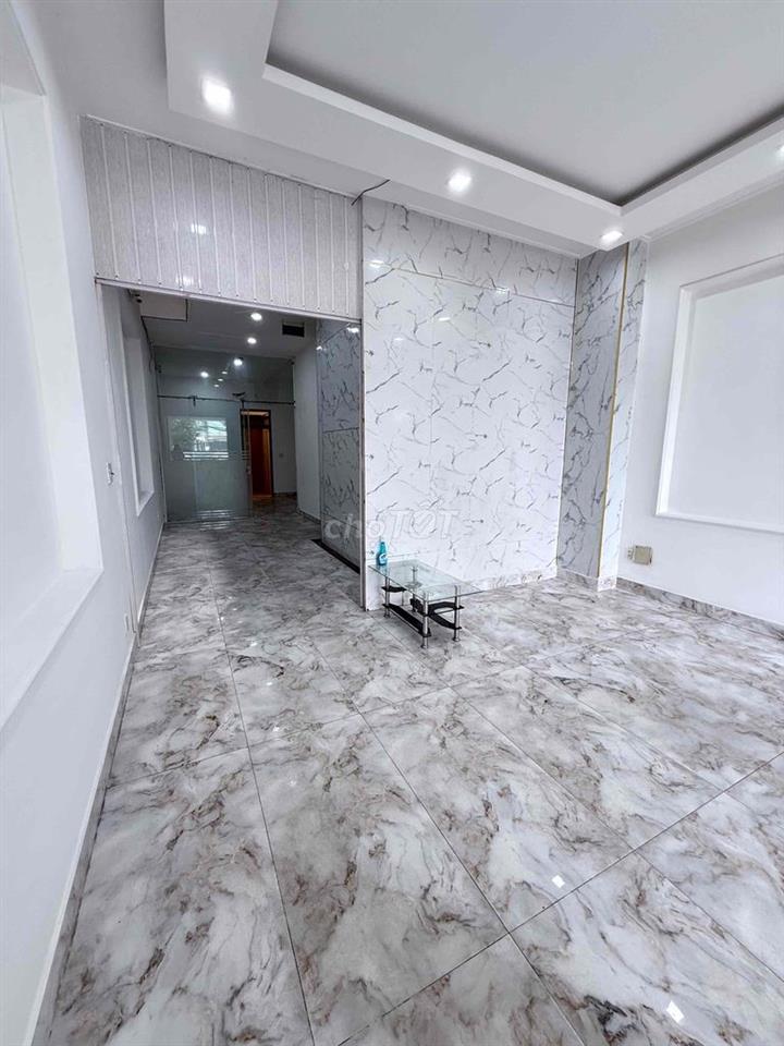 Cho thuê MBKD VP MT đường khu Dân cư đông đúc sát CC Flora Novia Phạm