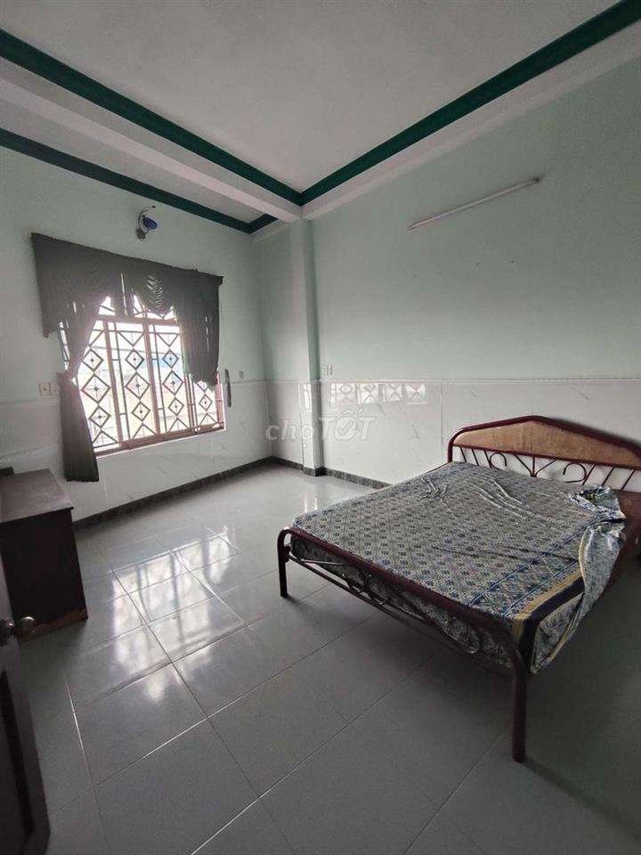 NHÀ MỚI SƠN SỬA, DT RỘNG 6X30, MẶT TIỀN KINH DOANH 4PN 1WC