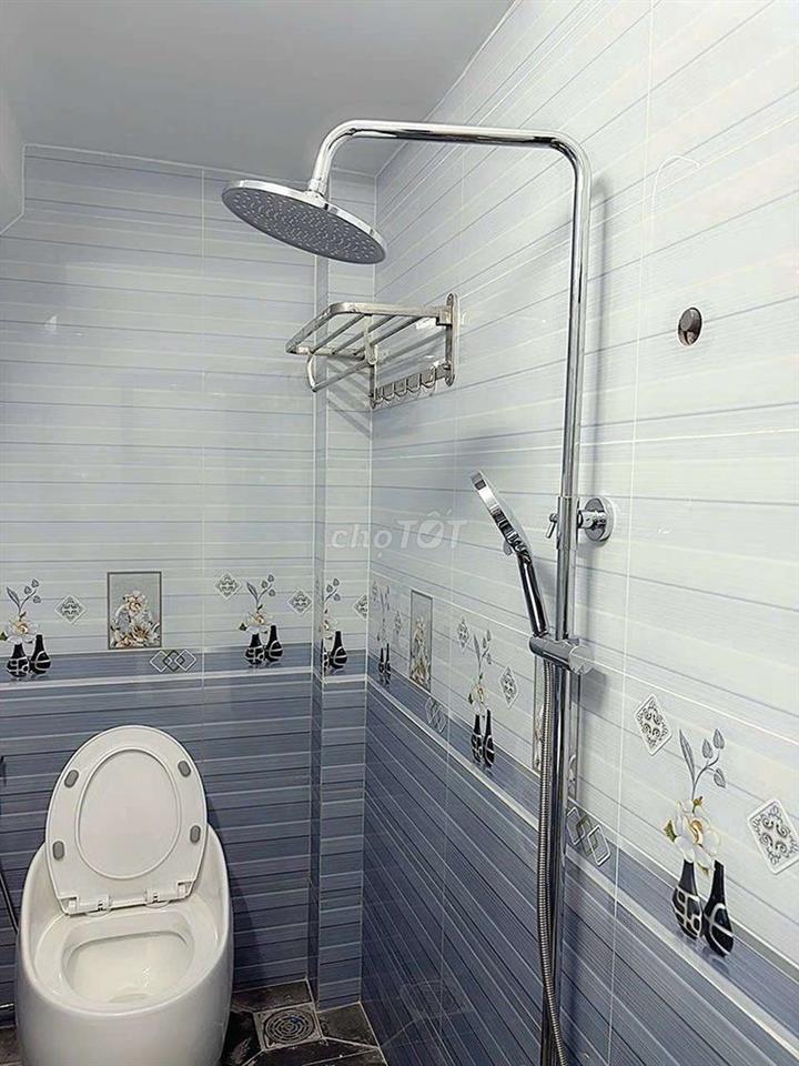 NHÀ 7X13 1T1L SẴN 3PN, SÂN RỘNG ĐẬU NHIỀU XE MÁY. Ở GIA ĐÌNH + NHÓM