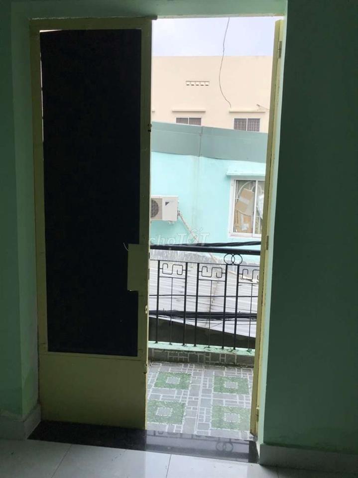 NHÀ 1 TRỆT 1 LẦU, 3PN NGAY CHỢ THỦ ĐỨC