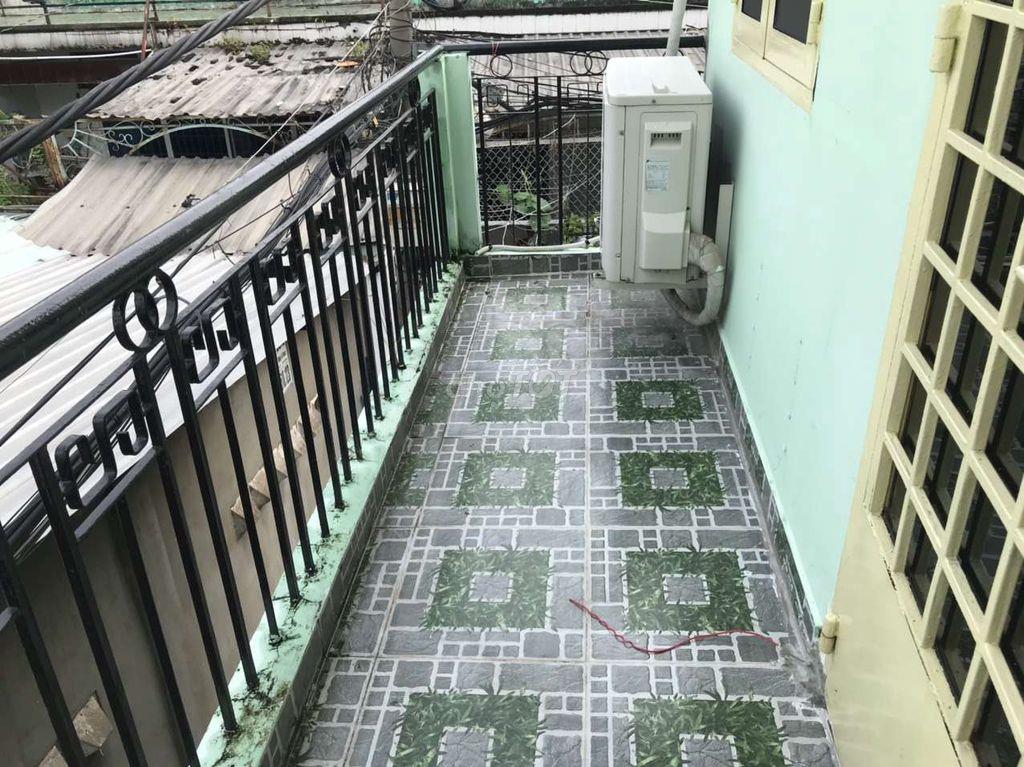 NHÀ 1 TRỆT 1 LẦU, 3PN NGAY CHỢ THỦ ĐỨC
