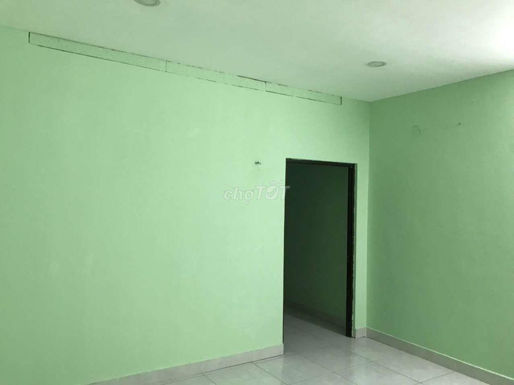 NHÀ 1 TRỆT 1 LẦU, 3PN NGAY CHỢ THỦ ĐỨC