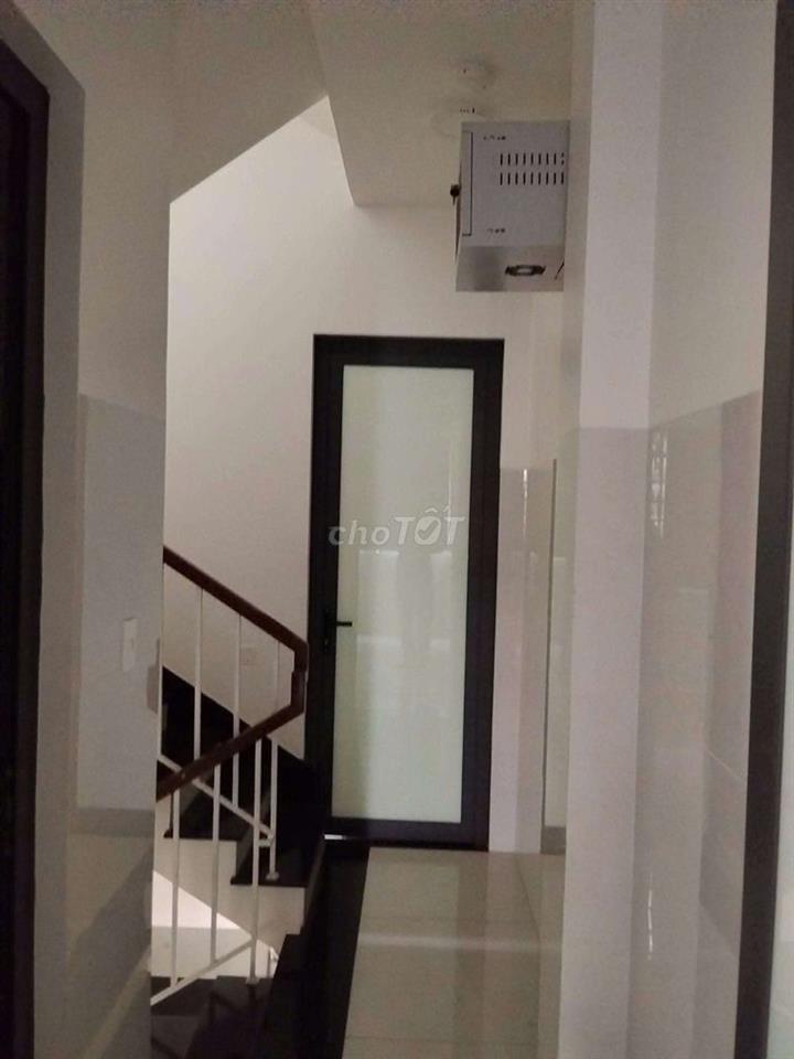 NHÀ MỚI TINH 1 TRỆT 3 LẦU, MẶT TIỀN LÀM CTY, KD ĐA NGÀNH. 5PN 6WC