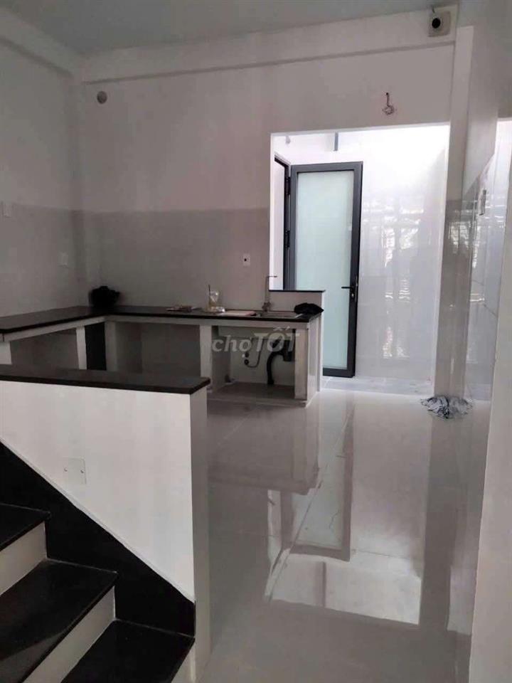 NHÀ MỚI TINH 1 TRỆT 3 LẦU, MẶT TIỀN LÀM CTY, KD ĐA NGÀNH. 5PN 6WC