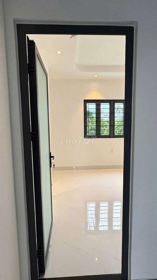 NHÀ MỚI XÂY CỰC ĐẸP, 1T3L 4PN 5WC, GẦN METRO. 