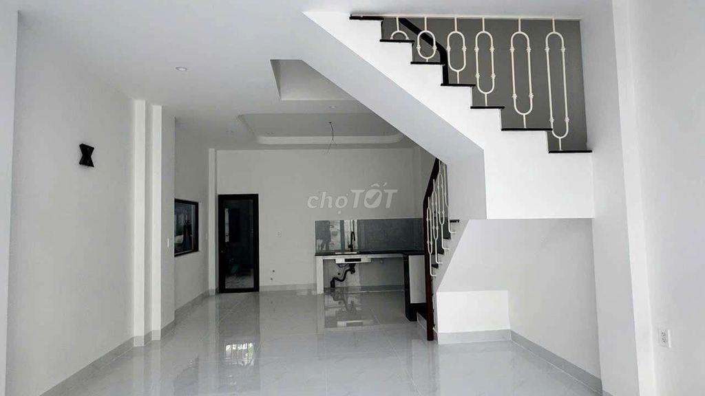 NHÀ MỚI XÂY CỰC ĐẸP, 1T3L 4PN 5WC, GẦN METRO. 