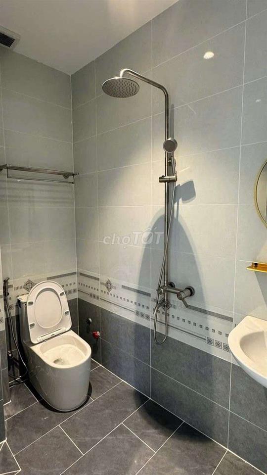 NHÀ MỚI XÂY CỰC ĐẸP, 1T3L 4PN 5WC, GẦN METRO. 