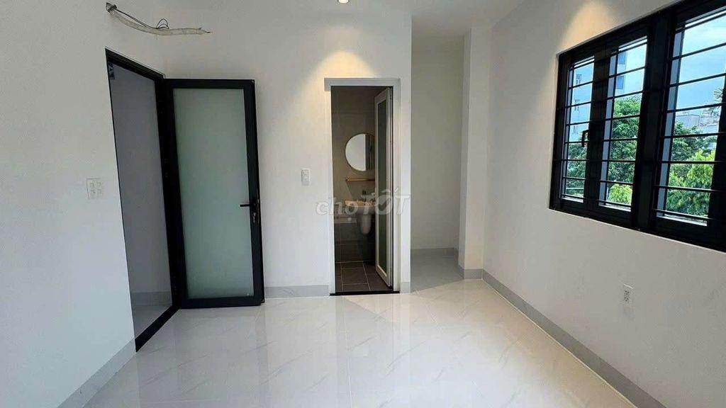 NHÀ MỚI XÂY CỰC ĐẸP, 1T3L 4PN 5WC, GẦN METRO. 