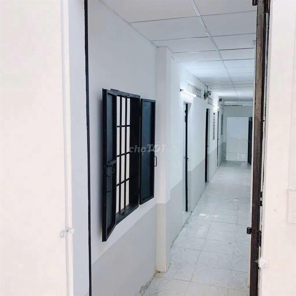 NHÀ HẺM OTO, 4PN 4WC NGAY KCN BÌNH CHIỂU, CHỢ ĐẦU MỐI