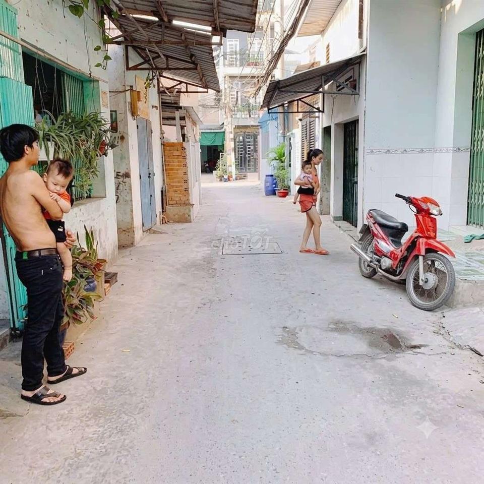 NHÀ HẺM OTO, 4PN 4WC NGAY KCN BÌNH CHIỂU, CHỢ ĐẦU MỐI