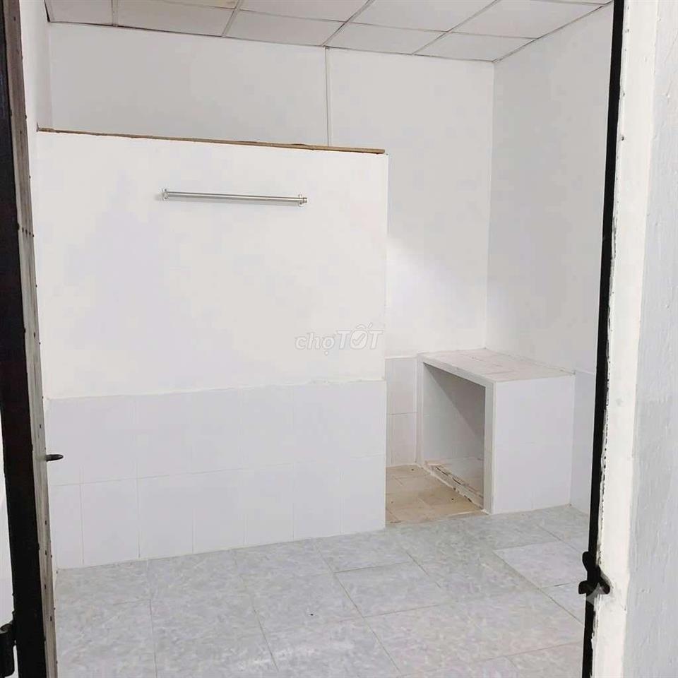 NHÀ HẺM OTO, 4PN 4WC NGAY KCN BÌNH CHIỂU, CHỢ ĐẦU MỐI