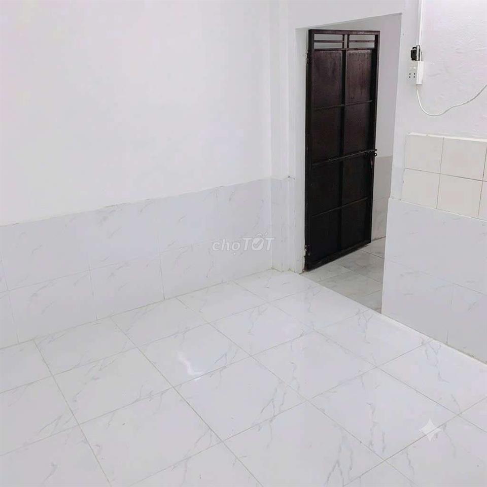 NHÀ HẺM OTO, 4PN 4WC NGAY KCN BÌNH CHIỂU, CHỢ ĐẦU MỐI