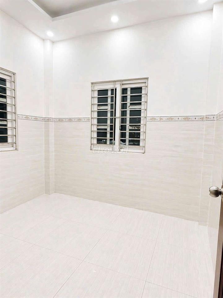NHÀ MỚI ĐẸP, HẺM TẢI 1T2L 4PN NGAY PHẠM VĂN ĐỒNG