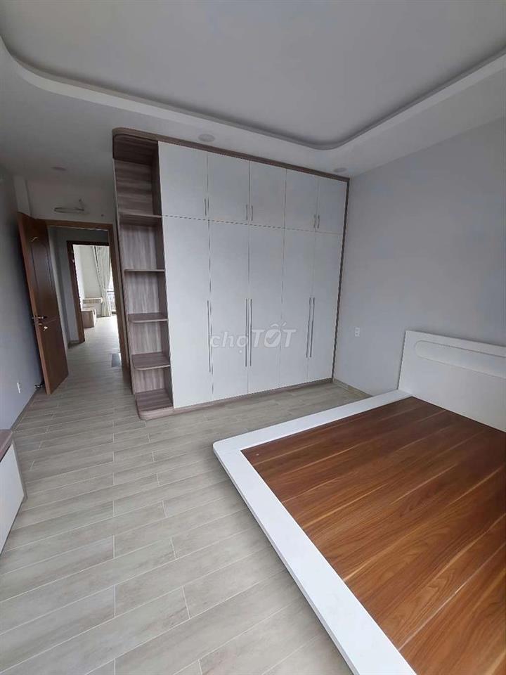NHÀ MỚI 100% SẴN NỘI THẤT. 1T2L 4PN 5WC, ĐỐI DIỆN VẠN PHÚC