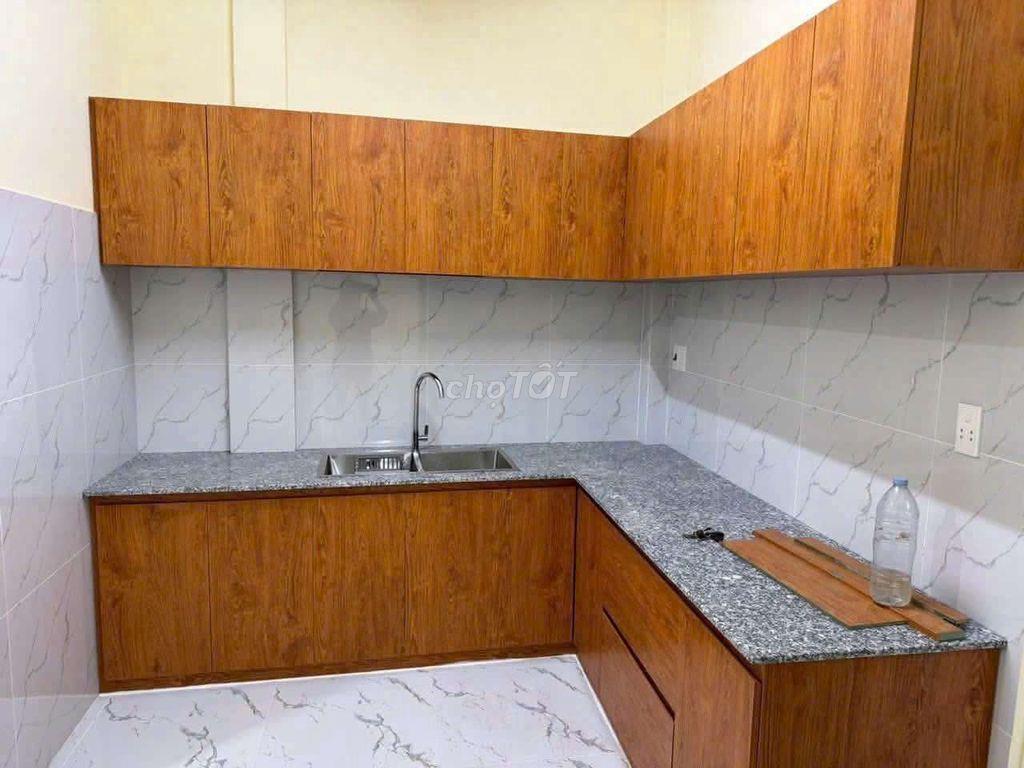 NHÀ 140M2, SÂN ĐẬU 2 OTO GẦN CHUNG CƯ SUNVIEW